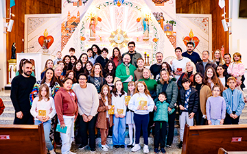 Símbolo da Bíblia é entregue a Catequizandos da 1ª etapa